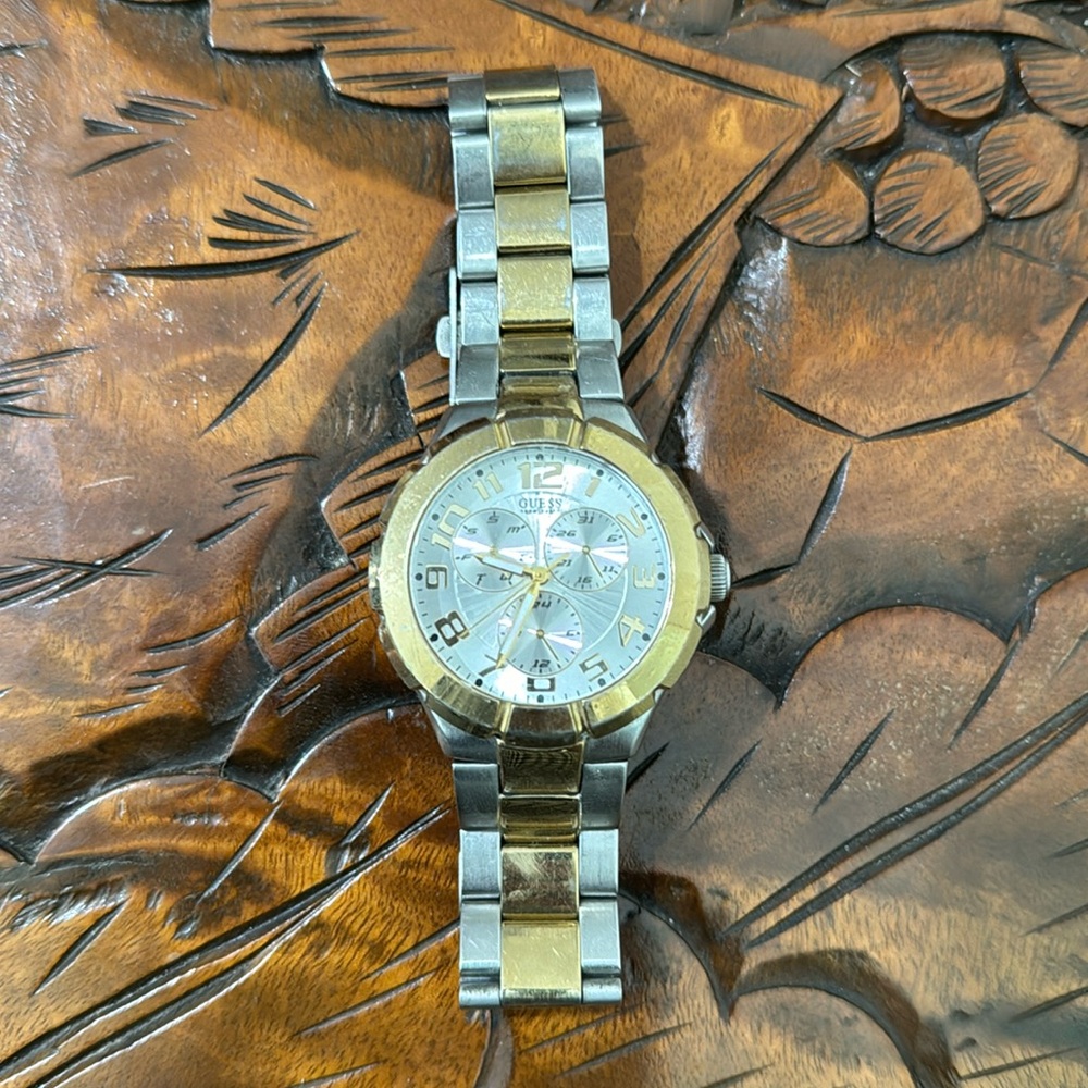 Guess watch